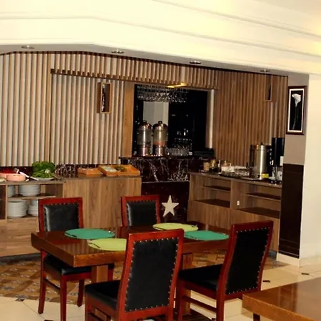 Hotel Anibal